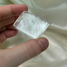 Load image into Gallery viewer, Optical Calcite Freeform C