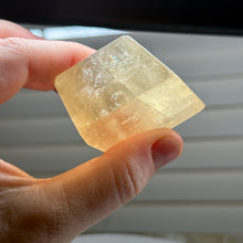 Load image into Gallery viewer, Honey Calcite Freeform D