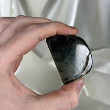 Load image into Gallery viewer, Floral Flash Labradorite Freeform (imperfect)