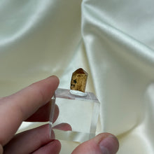 Load image into Gallery viewer, Beautiful Terminated Imperial Topaz Crystal I
