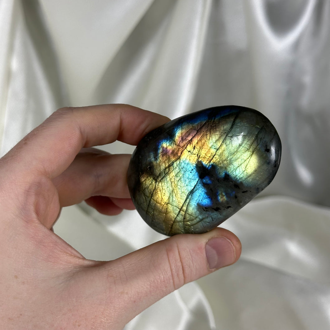 Labradorite Palmstone C