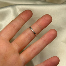 Load image into Gallery viewer, Sterling Silver Puffy Heart Ring (Size 5.75)
