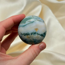 Load image into Gallery viewer, Sea Jasper Palmstone B

