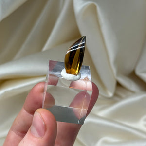 Cognac Citrine Carving C