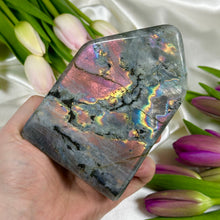 Load image into Gallery viewer, Purple &amp; Silver Labradorite Freeform with Geometic Flash Pattern
