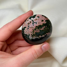 Load image into Gallery viewer, Kabamby Ocean Jasper Palmstone A
