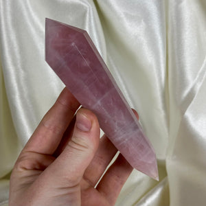 Rose Quartz Vogel A