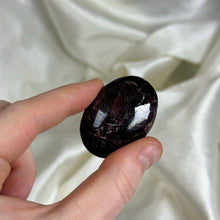 Load image into Gallery viewer, High Quality Garnet Palmstone A
