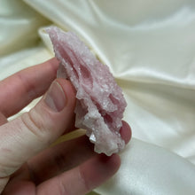 Load image into Gallery viewer, California Halite Specimen B
