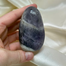 Load image into Gallery viewer, Chevron Amethyst Freeform
