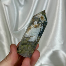 Load image into Gallery viewer, Moss Agate Tower A
