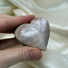 Load image into Gallery viewer, Peach Moonstone with Sunstone Heart Carving
