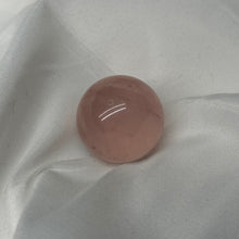Load image into Gallery viewer, Bright Pink Mozambique Rose Quartz Sphere with Asterism
