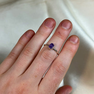 Size 7 Sterling Silver Charoite Ring