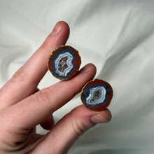 Load image into Gallery viewer, Vibrant Zhanguo Agate Pair from China
