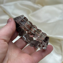 Load image into Gallery viewer, Lodolite Stretch Bracelet A size 6.5
