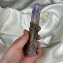 Load image into Gallery viewer, Amethyst x Agate Tower (4.4oz)
