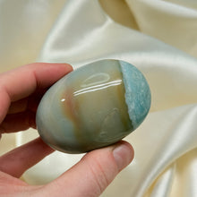 Load image into Gallery viewer, Polychrome Jasper Palmstone E

