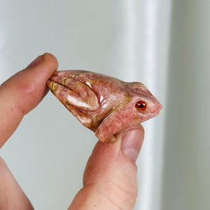 Rhodochrosite Frog Carving B