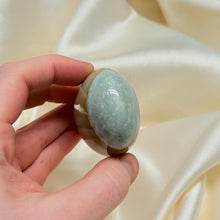 Load image into Gallery viewer, Polychrome Jasper Palmstone E
