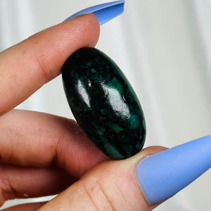 Emerald Shiva Shape Carving A