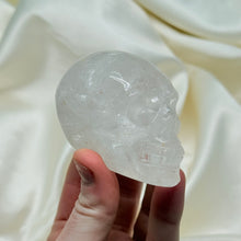 Load image into Gallery viewer, Clear Quartz Skull Carving A
