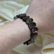 Load image into Gallery viewer, Lodolite Stretch Bracelet B size 6.5
