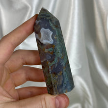 Load image into Gallery viewer, Moss Agate Tower M
