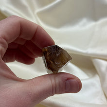 Load image into Gallery viewer, Rutilated Quartz Freeform A
