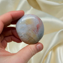 Load image into Gallery viewer, Sea Jasper Palmstone Y
