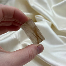 Load image into Gallery viewer, Rutilated Quartz Freeform K
