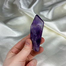 Load image into Gallery viewer, Amethyst Freeform with Phantoms (imperfect)
