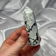 Load image into Gallery viewer, Tree Agate Tower

