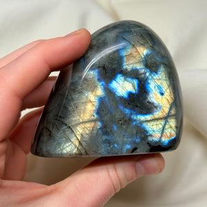 Champagne Flash Labradorite Freeform