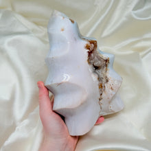 Load image into Gallery viewer, XXL Pastel Sea Jasper Flame with Flower Agate Inclusion 8lb 5oz
