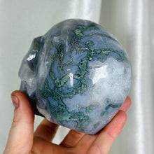 Load image into Gallery viewer, XL Moss Agate Skull Carving (2lb 10oz)
