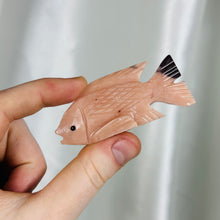 Load image into Gallery viewer, Jasper Fish Carving A (Self-Standing)
