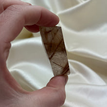 Load image into Gallery viewer, Rutilated Quartz Freeform F
