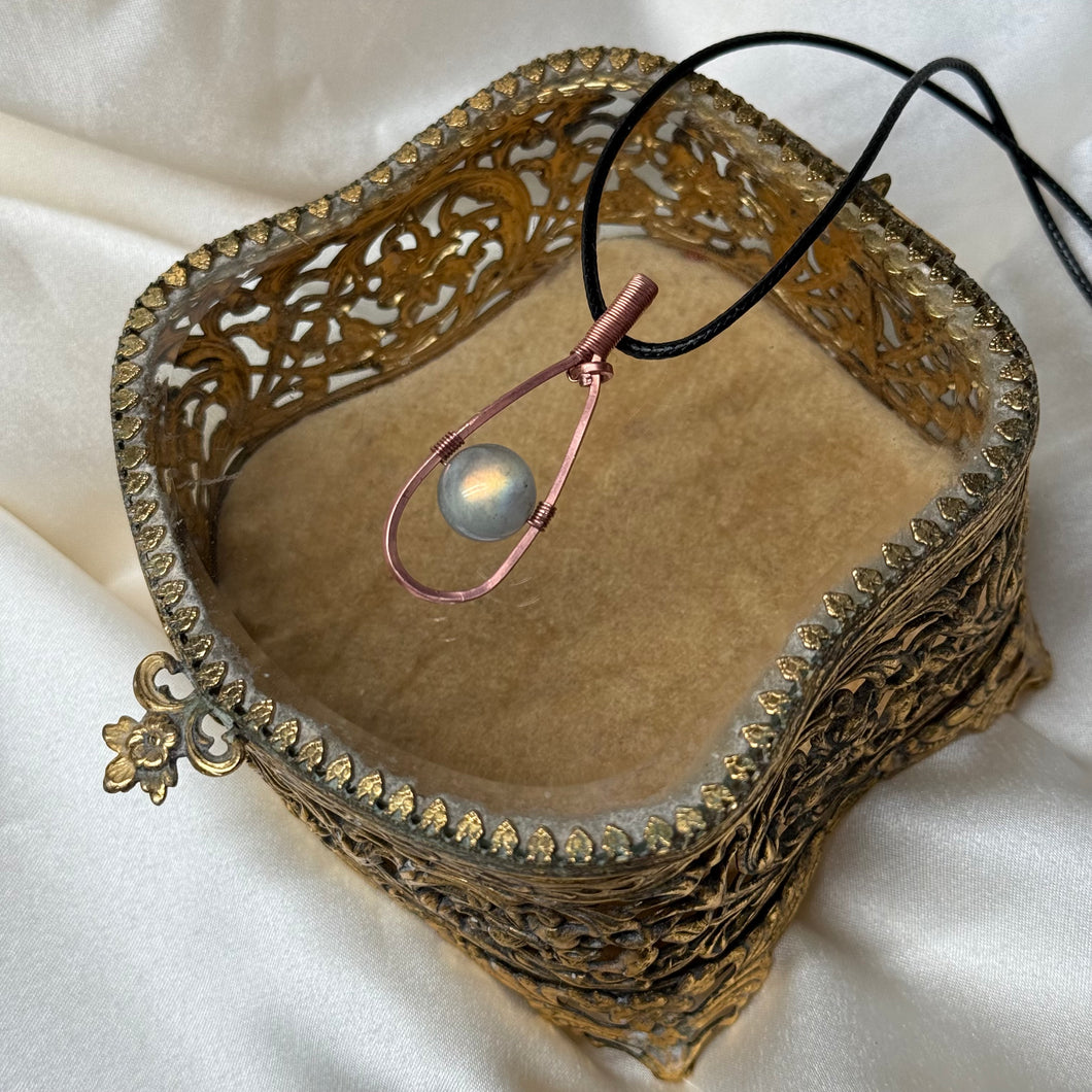 Labradorite Fidget Pendant in Copper B