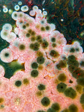 Load image into Gallery viewer, Kabamby Ocean Jasper Palmstone A
