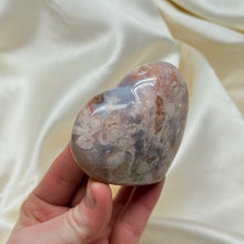 Load image into Gallery viewer, Pastel Flower Agate Heart Carving
