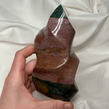 Load image into Gallery viewer, Contrast Sea Jasper Flame (1lb8oz)
