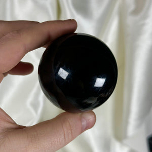 6.9oz Obsidian Sphere