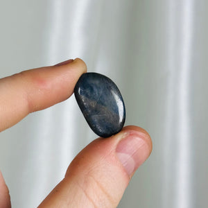 Flashy Sapphire Pocket Stone B