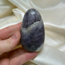 Load image into Gallery viewer, Chevron Amethyst Freeform
