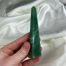 Load image into Gallery viewer, Green Aventurine Tower I
