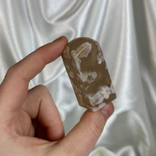 Load image into Gallery viewer, Flower Agate Pillar
