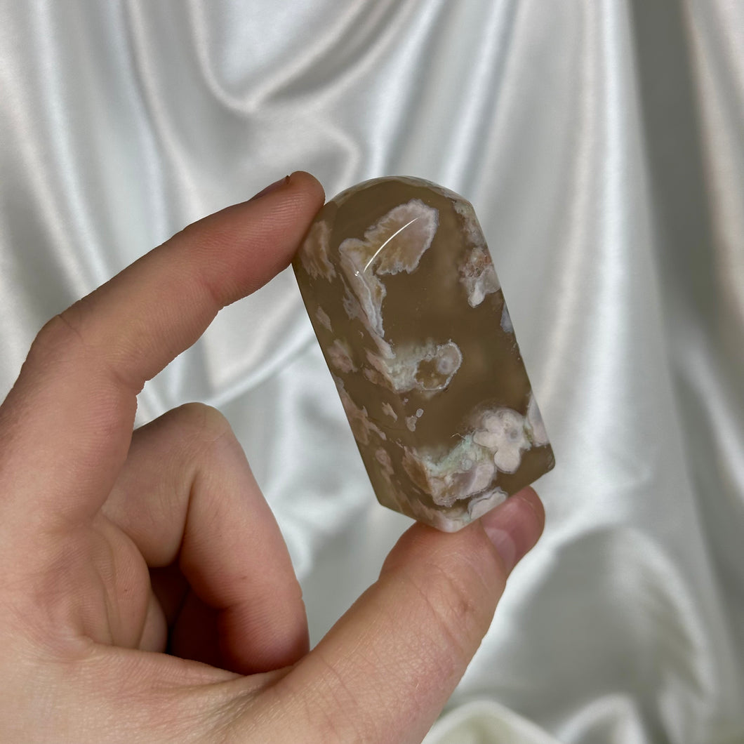 Flower Agate Pillar