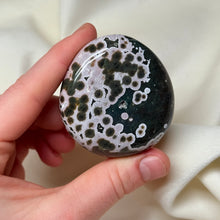 Load image into Gallery viewer, Kabamby Ocean Jasper Palmstone F
