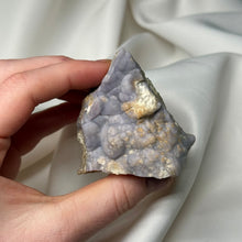 Load image into Gallery viewer, Botryoidal Lavender Fluorite (Self Standing)

